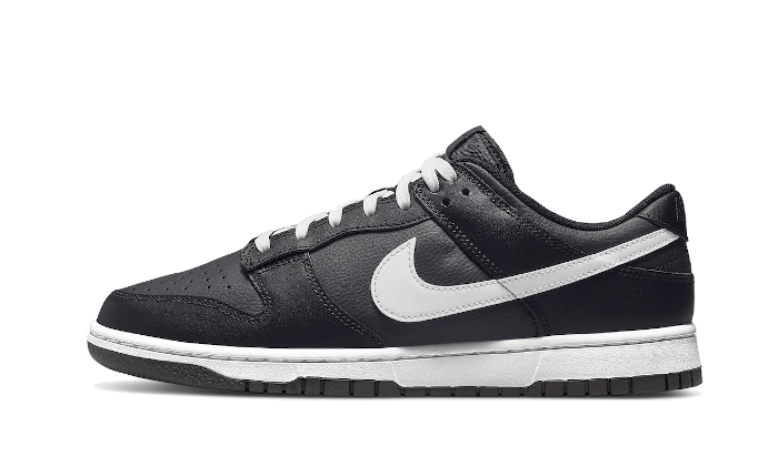 dunk-low-black-white-2022-socksforsport