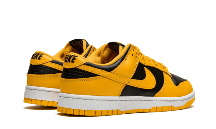 dunk-low-goldenrod-socksforsport