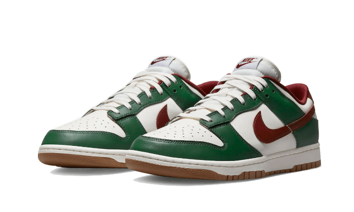 dunk-low-retro-gorge-green-socksforsport