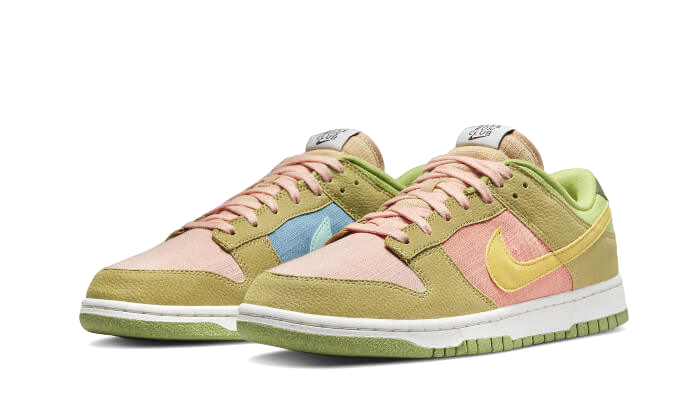 dunk-low-next-nature-sun-club-arctic-orange-socksforsport