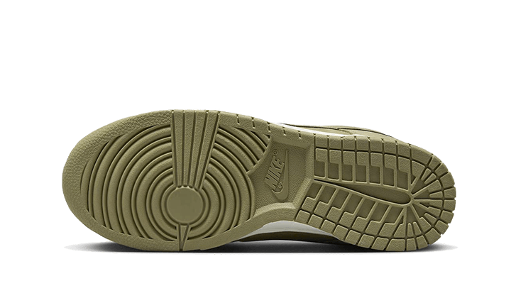 dunk-low-prm-neutral-olive-socksforsport