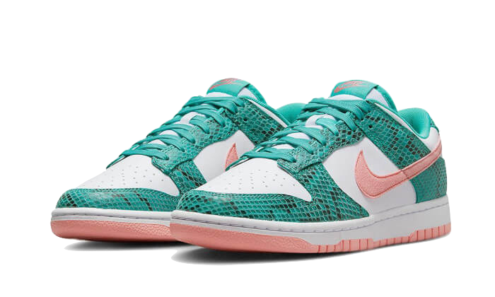 dunk-low-snakeskin-washed-teal-bleached-coral-socksforsport