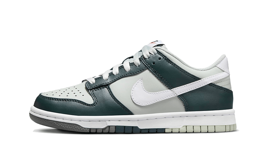dunk-low-split-deep-jungle-socksforsport