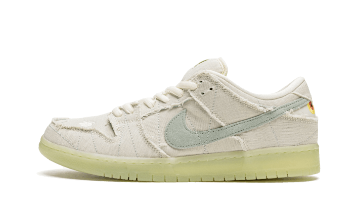 sb-dunk-low-mummy-socksforsport