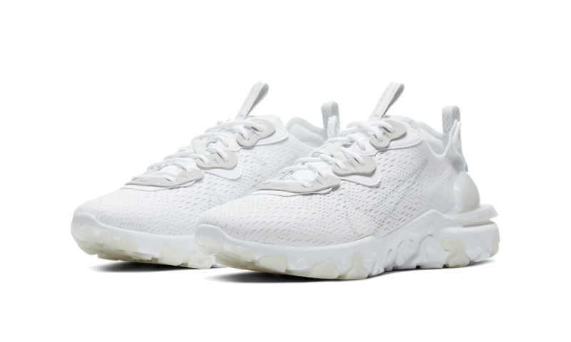 react-vision-triple-white-socksforsport