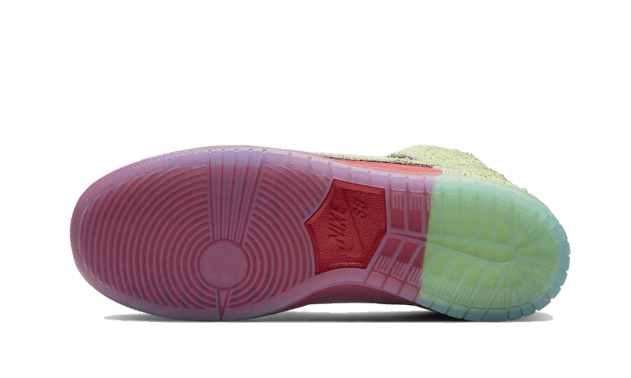 sb-dunk-high-pro-qs-strawberry-cough-socksforsport