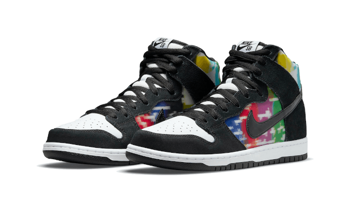 sb-dunk-high-tv-signal-socksforsport