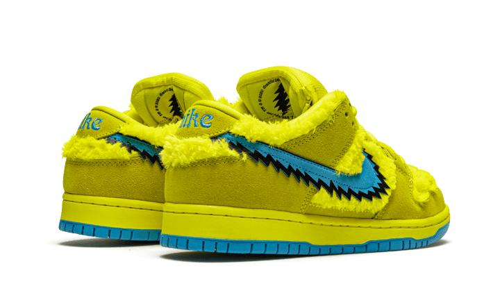 sb-dunk-low-grateful-dead-bears-yellow-socksforsport
