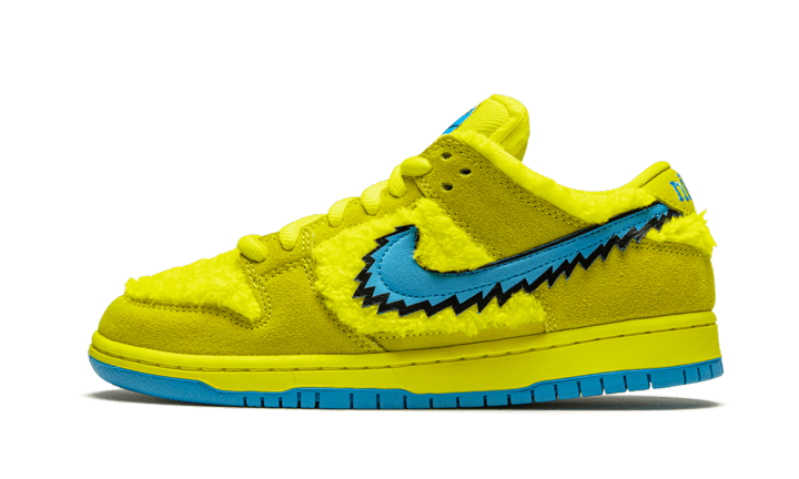 sb-dunk-low-grateful-dead-bears-yellow-socksforsport