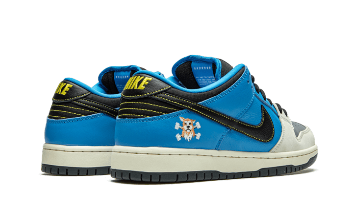 sb-dunk-low-instant-skateboards-socksforsport