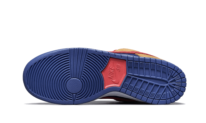 sb-dunk-low-reverse-papa-bear-socksforsport