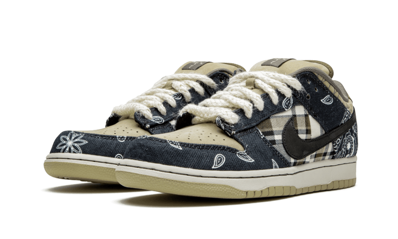 sb-dunk-low-travis-scott-socksforsport