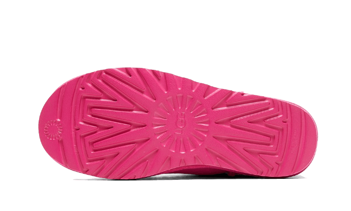 classic-ultra-mini-boot-carnation-socksforsport