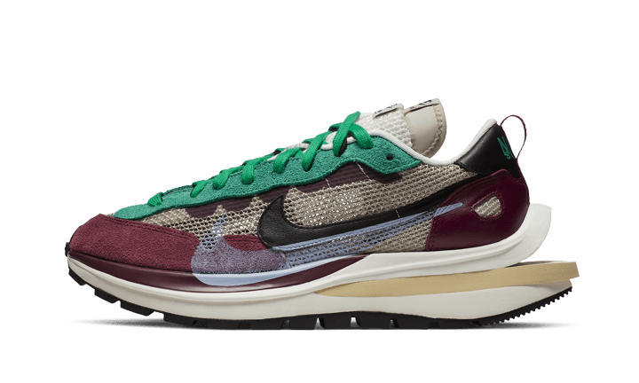 vaporwaffle-sacai-villain-red-neptune-green-socksforsport