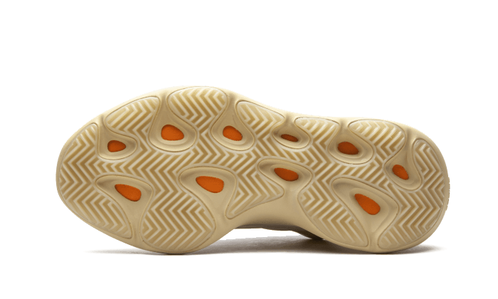 yeezy-700-v3-safflower-socksforsport