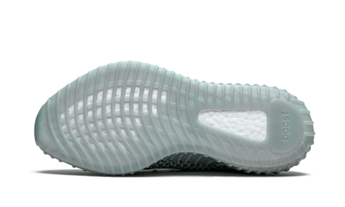 yeezy-boost-350-v2-ash-blue-socksforsport