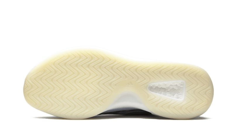 yeezy-qntm-frozen-blue-socksforsport