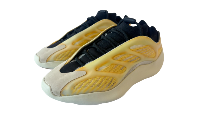 Adidas (Used) Yeezy 700 V3 Mono Safflower - HP5425