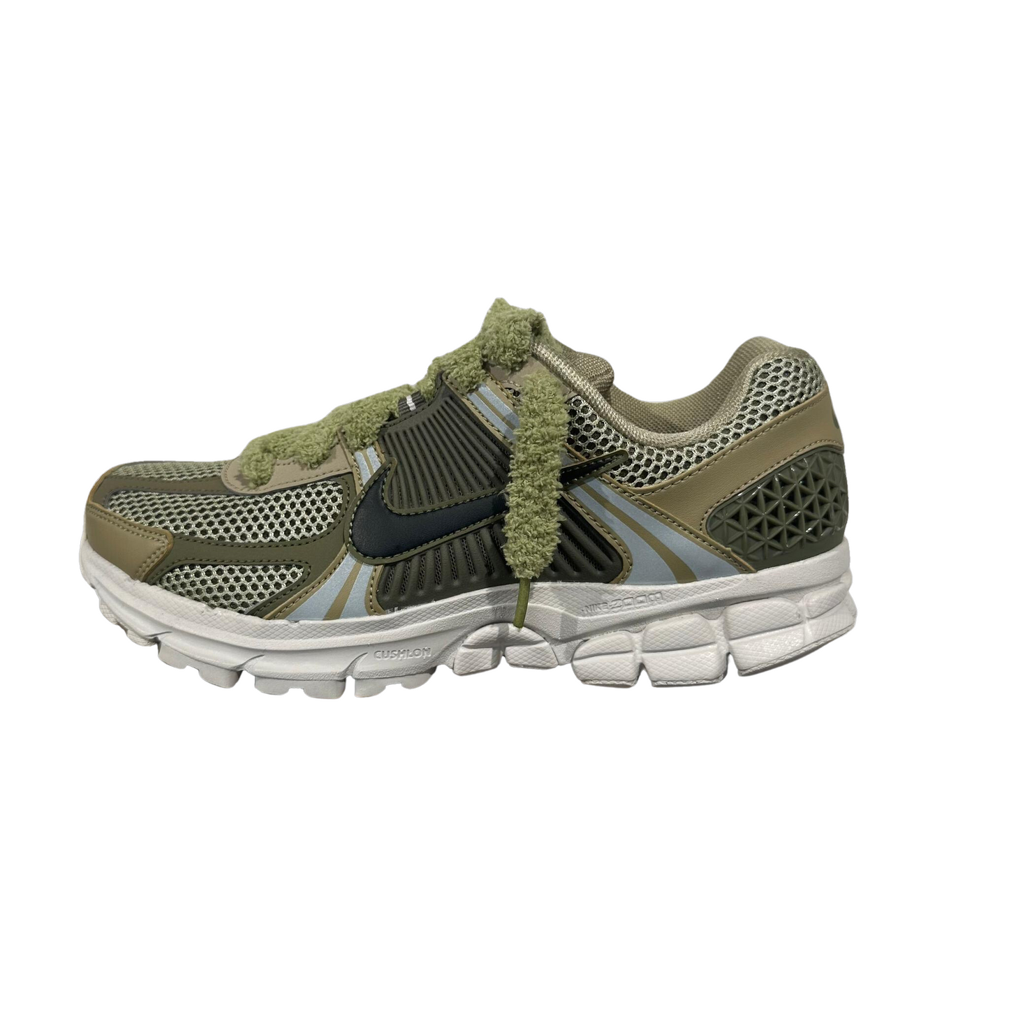 VOMERO 5 OLIVE "FLUFFY LACES"
