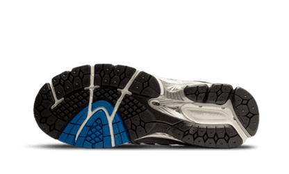 1906r-silver-metallic-socksforsport
