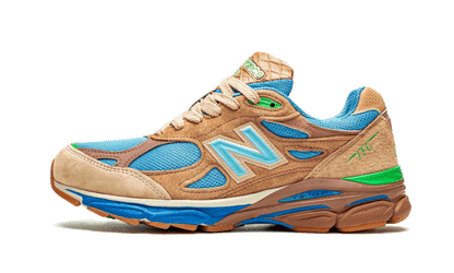 990-v3-joe-freshgoods-outside-clothes-socksforsport