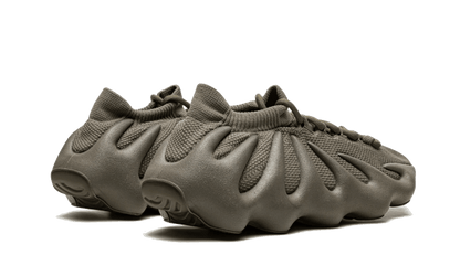 yeezy-450-cinder-socksforsport
