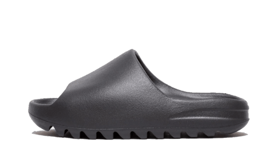 yeezy-slide-onyx-socksforsport