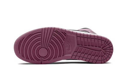 air-jordan-1-mid-light-mulberry-socksforsport