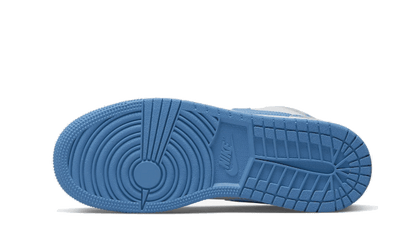 air-jordan-1-low-washed-denim-socksforsport