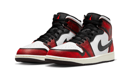 air-jordan-1-mid-se-wear-away-chicago-socksforsport