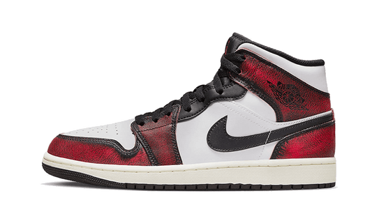 air-jordan-1-mid-se-wear-away-chicago-socksforsport