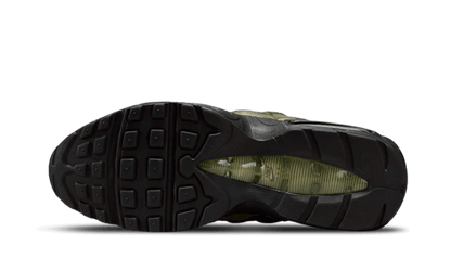 air-max-95-black-earth-socksforsport