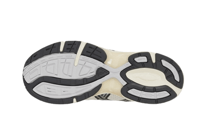 gel-1130-kith-cream-scarab-socksforsport
