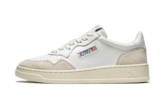 medalist-leather-suede-low-white-socksforsport