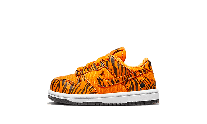 dunk-low-next-nature-ps-tiger-stripes-bb-td-socksforsport