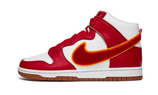 dunk-high-chenille-swoosh-white-gym-red-socksforsport
