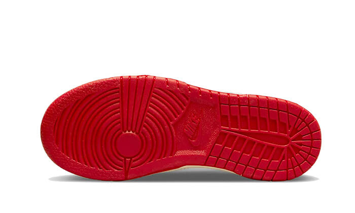 dunk-low-hot-curry-game-royal-socksforsport