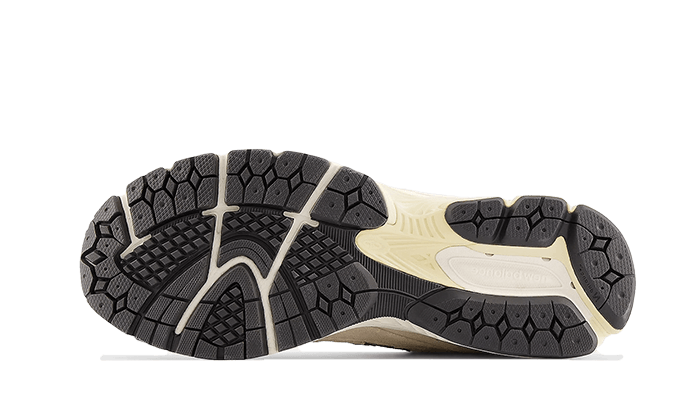 2002r-calm-taupe-socksforsport