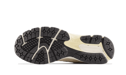 2002r-calm-taupe-socksforsport