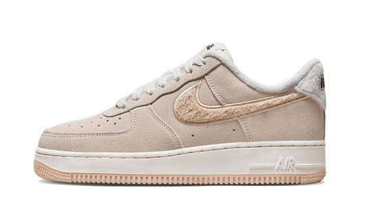 air-force-1-low-07-se-sanddrift-gum-fleece-socksforsport