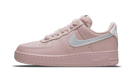 air-force-1-low-pink-sherpa-socksforsport