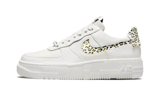 air-force-1-low-pixel-white-leopard-socksforsport