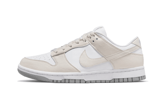 dunk-low-next-nature-white-light-orewood-brown-socksforsport