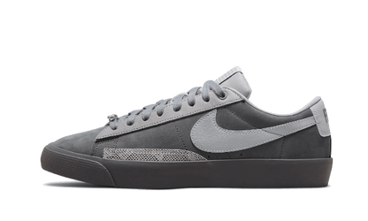 sb-blazer-low-fpar-cool-grey-socksforsport