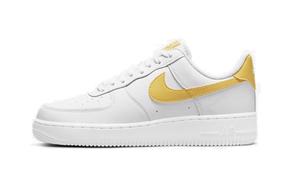 air-force-1-low-07-white-saturn-gold-socksforsport