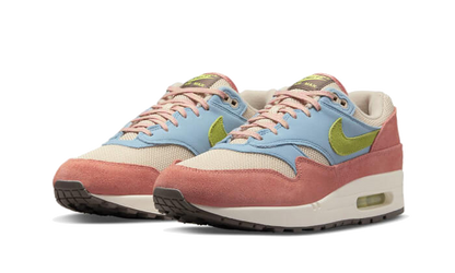 air-max-1-light-madder-root-socksforsport