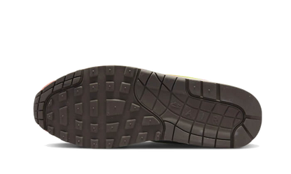 air-max-1-light-madder-root-socksforsport