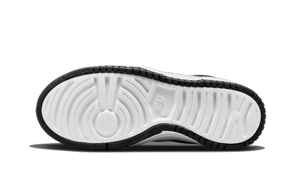 dunk-high-up-panda-socksforsport