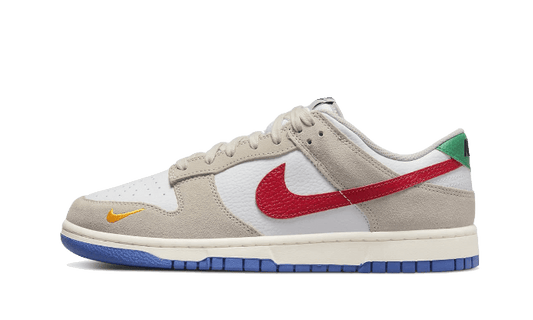 dunk-low-light-iron-ore-red-blue-socksforsport
