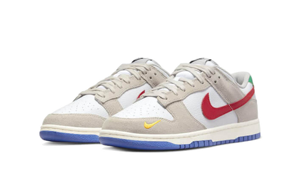 dunk-low-light-iron-ore-red-blue-socksforsport